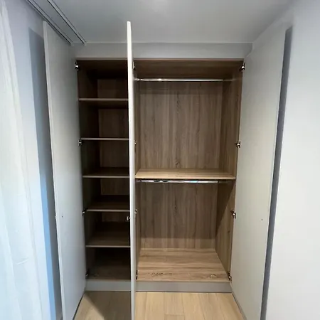 Stylish Superking And King Ensuite Bedrooms In * Дублин