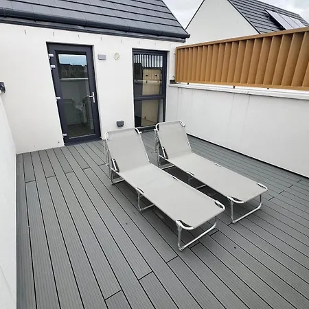 Stylish Superking And King Ensuite Bedrooms In Dublin-free Parking- 15 Min Airport * Dublin