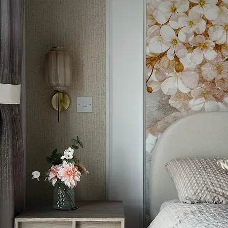 Stylish Ensuite Bedrooms In Dublin-Free Parking-15 Min Airport-Shared Accomodation 民宿