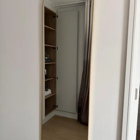 Stylish Superking And King Ensuite Bedrooms In Dublin-free Parking- 15 Min Airport *