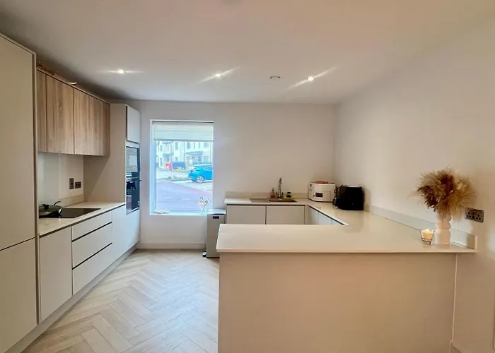 Stylish Superking And King Ensuite Bedrooms In 더블린